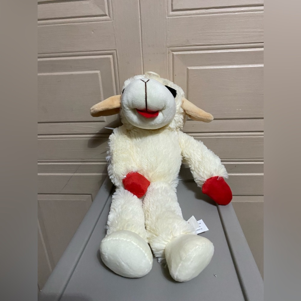 LambChop With Squeaker